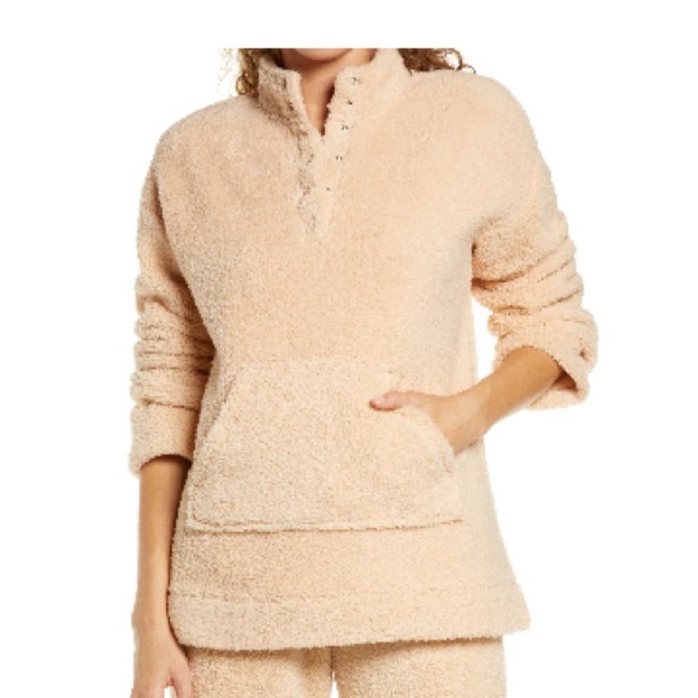 BP. Beige Fleece Pullover